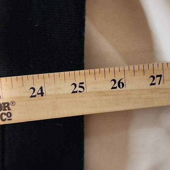 L.L.Bean Womens Black 3-Season Bomber jacket sz Medium - Picture 10 of 10